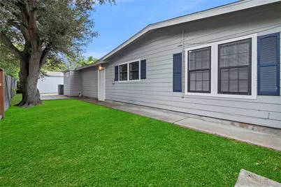 604 19th Avenue N, Texas City, TX 77590 - Photo 16