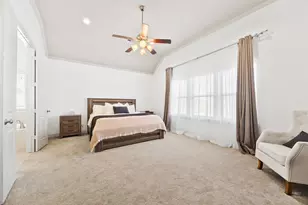8758 Kempwood Dr, Houston, TX 77080 - Photo 14