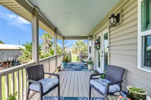 3917 1st St, Galveston, TX 77554 - Photo 8