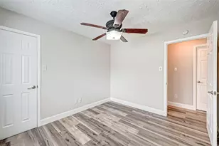 6802 Glenray Dr, Houston, TX 77084 - Photo 28