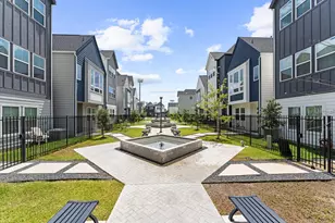 2308 Springwood Cove Ln, Houston, TX 77055 - Photo 38