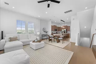 2308 Springwood Cove Ln, Houston, TX 77055 - Photo 10