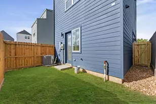 2308 Springwood Cove Ln, Houston, TX 77055 - Photo 34