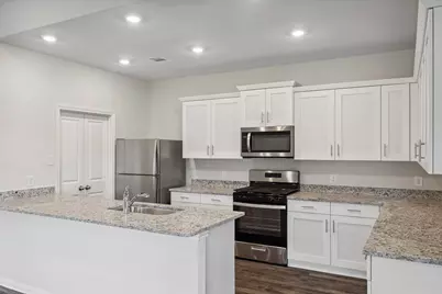 25526 Blooming Hazel Drive, Cleveland, TX 77328 - Photo 6