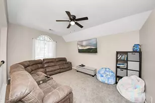 10514 Ravens Way, Baytown, TX 77523 - Photo 16