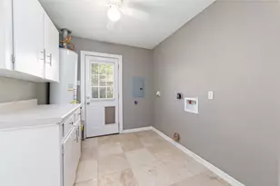 11410 Endicott Ln, Houston, TX 77035 - Photo 20