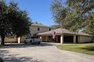 5315 Bayway Dr, Baytown, TX 77520 - Photo 6