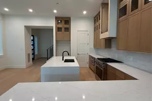 827 W 16th St, Houston, TX 77008 - Photo 6