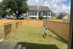 827 W 16th St, Houston, TX 77008 - Photo 4