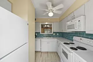 5050 Glenmont Dr, Houston, TX 77081 - Photo 8