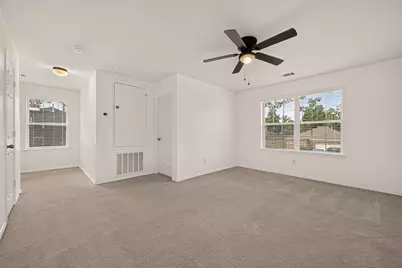 2011 Lost Timbers Drive, Conroe, TX 77304 - Photo 38