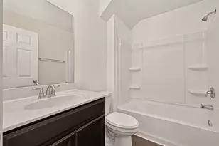 2011 Lost Timbers Dr, Conroe, TX 77304 - Photo 22