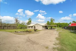 3205 Cemetery Rd, Santa Fe, TX 77517 - Photo 2