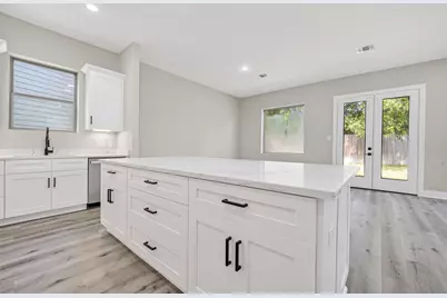 4902 Wunder Way, Houston, TX 77069 - Photo 8