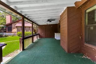 200 Fountain Lake W, Livingston, TX 77351 - Photo 20