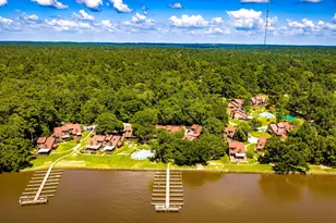 200 Fountain Lake W, Livingston, TX 77351 - Photo 32