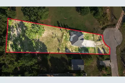 103 County Road 5019, Cleveland, TX 77327 - Photo 2