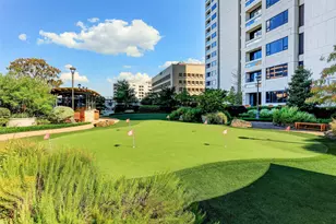 1111 Hermann Dr, Houston, TX 77004 - Photo 32