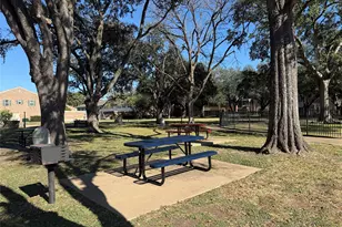 2115 Winrock Blvd, Houston, TX 77057 - Photo 28