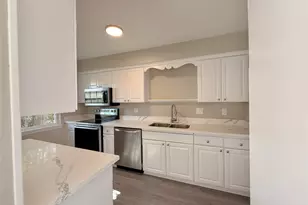 2115 Winrock Blvd, Houston, TX 77057 - Photo 10