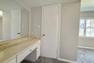 2115 Winrock Blvd, Houston, TX 77057 - Photo 22