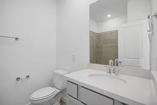 21922 Sam Raburn Dr, Tomball, TX 77375 - Photo 10