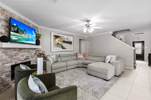 2705 7th St N, Texas City, TX 77590 - Photo 8