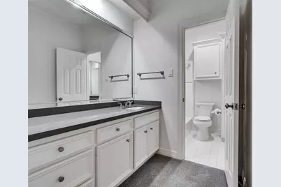 2525 Nantucket Drive #8, Houston, TX 77057 - Photo 16