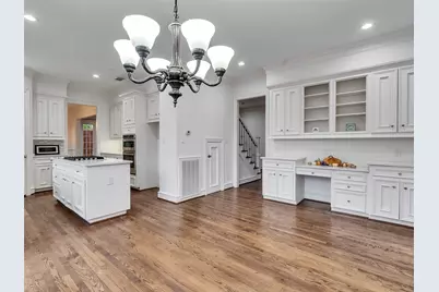 2525 Nantucket Drive #8, Houston, TX 77057 - Photo 14