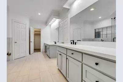 2525 Nantucket Drive #8, Houston, TX 77057 - Photo 26