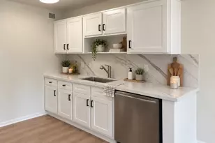 1516 Bay Area Blvd, Houston, TX 77058 - Photo 6
