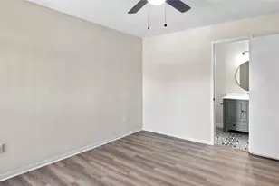 1516 Bay Area Blvd, Houston, TX 77058 - Photo 10