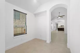 1052 Shl Crk Trl, Conroe, TX 77304 - Photo 10