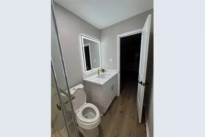 2514 33rd Avenue N, Texas City, TX 77590 - Photo 2