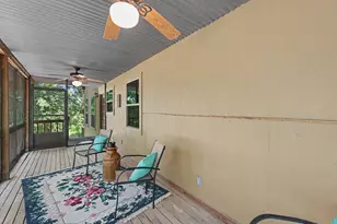 99 Lakeview Dr, Huntsville, TX 77320 - Photo 26