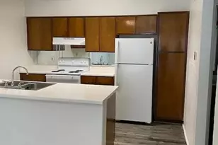 12735 Whittington Dr, Houston, TX 77077 - Photo 10