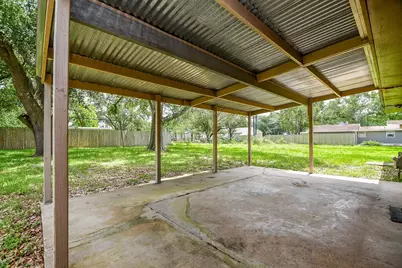 703 S Washington Street, El Campo, TX 77437 - Photo 32