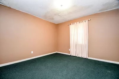 703 S Washington Street, El Campo, TX 77437 - Photo 18