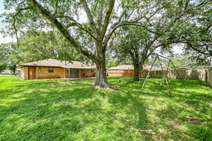 703 S Washington St, El Campo, TX 77437 - Photo 30