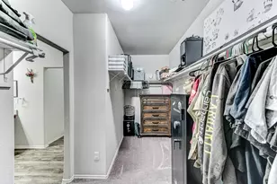 9850 Hunter Spgs Dr, Conroe, TX 77306 - Photo 28