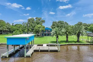 2172 County Rd 297, Sargent, TX 77414 - Photo 6