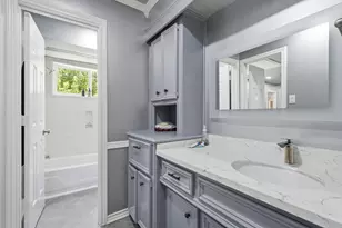 6915 Pebble Beach Dr, Houston, TX 77069 - Photo 10