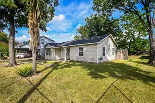 5710 Cherry St, Houston, TX 77026 - Photo 2