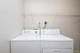 5710 Cherry St, Houston, TX 77026 - Photo 8