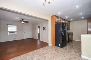 5710 Cherry St, Houston, TX 77026 - Photo 10