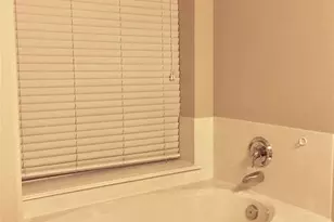 2450 Morgan Ridge Ln, Spring, TX 77386 - Photo 10