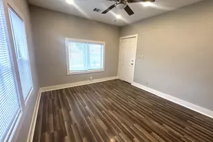 907 E Jackson St, El Campo, TX 77437 - Photo 6