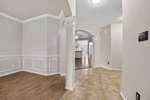 9762 Wheaton Edge Ln, Houston, TX 77095 - Photo 4