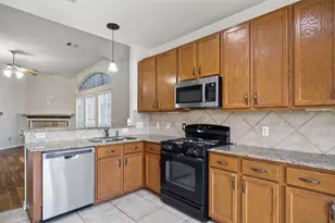 9762 Wheaton Edge Ln, Houston, TX 77095 - Photo 10