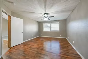 2514 General Colony Dr, Friendswood, TX 77546 - Photo 14